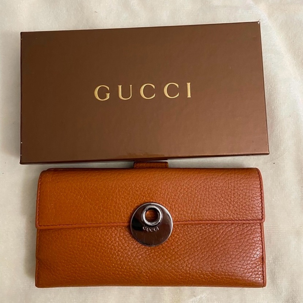 Authentic Gucci Wallet with Box
